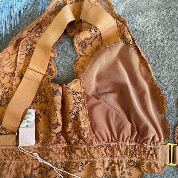 Got ur back bra - We are HAH (FP) - SZ S - Brown Sugar - NWT - Picture 7 of 15